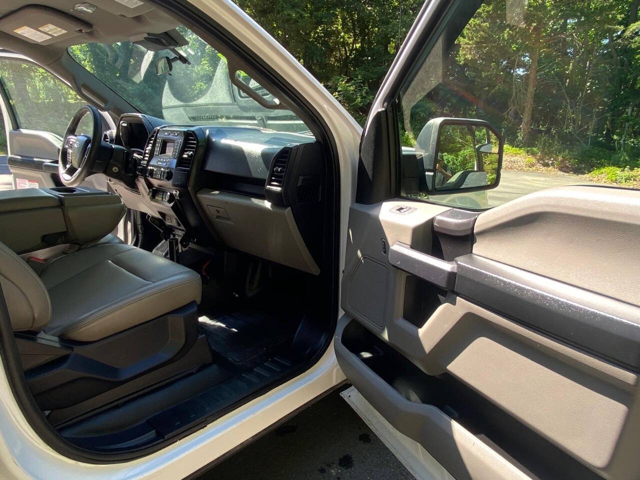 2020 Ford F-150 XLT - Photo 15
