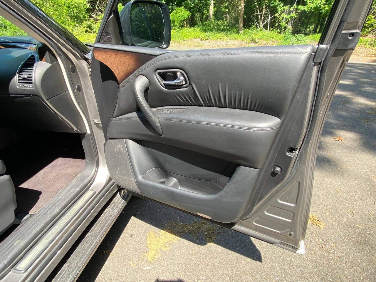 2013 INFINITI QX 56 - Photo 12