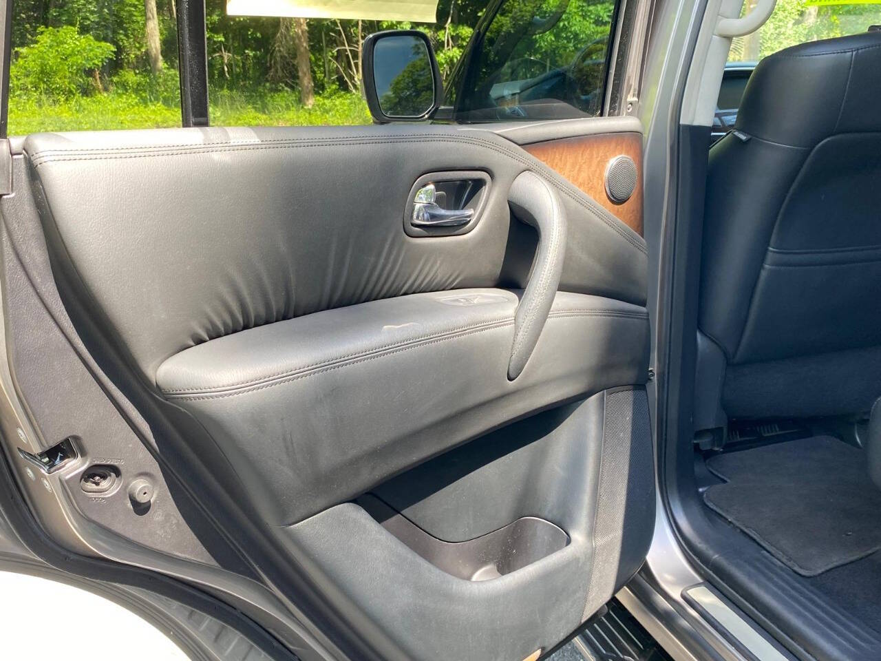 2013 INFINITI QX 56 - Photo 17